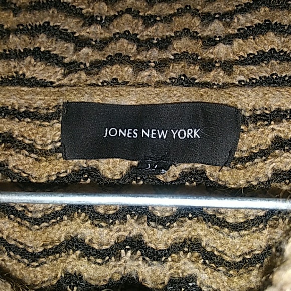 Turtle Kneck Sweater Blouse - Picture 3 of 5